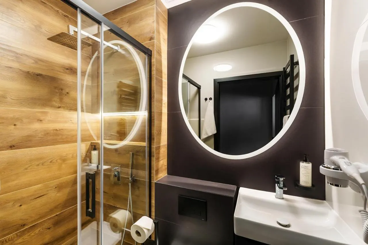 Hotel New Skanpol Kolobrzeg 3*,