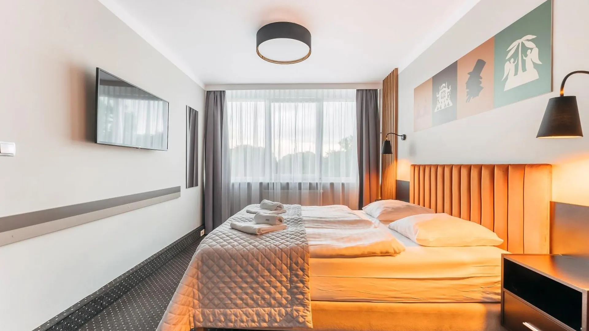 Hotel New Skanpol Kołobrzeg 3*,  Polen